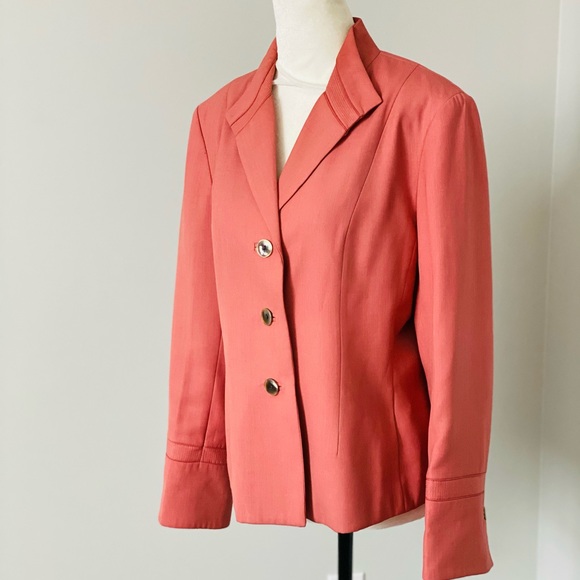 💖SALE‼️ Kasper Coral Blazer - Picture 5 of 6